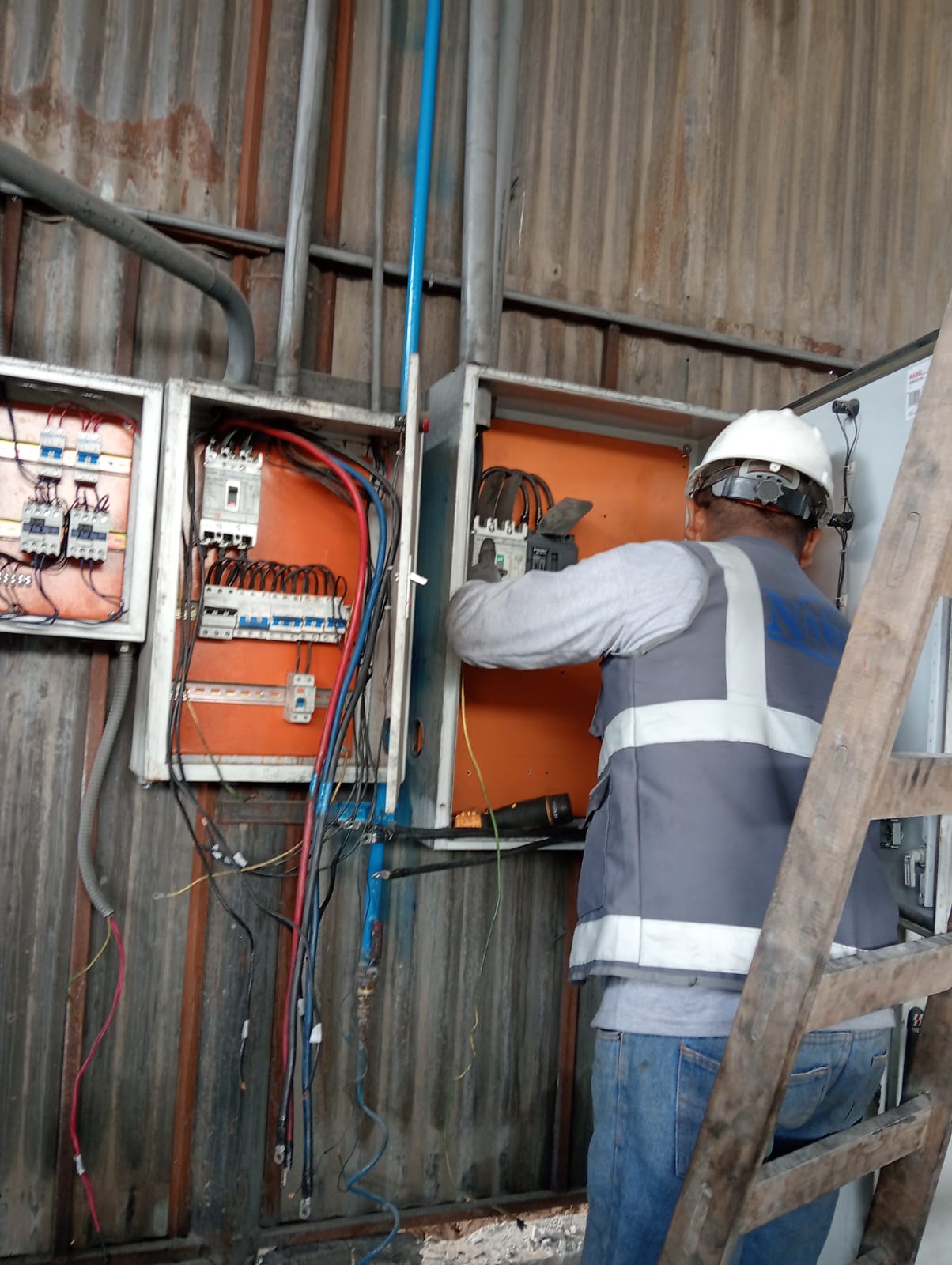 Sistemas eléctricos - Cliente NAROC SAC