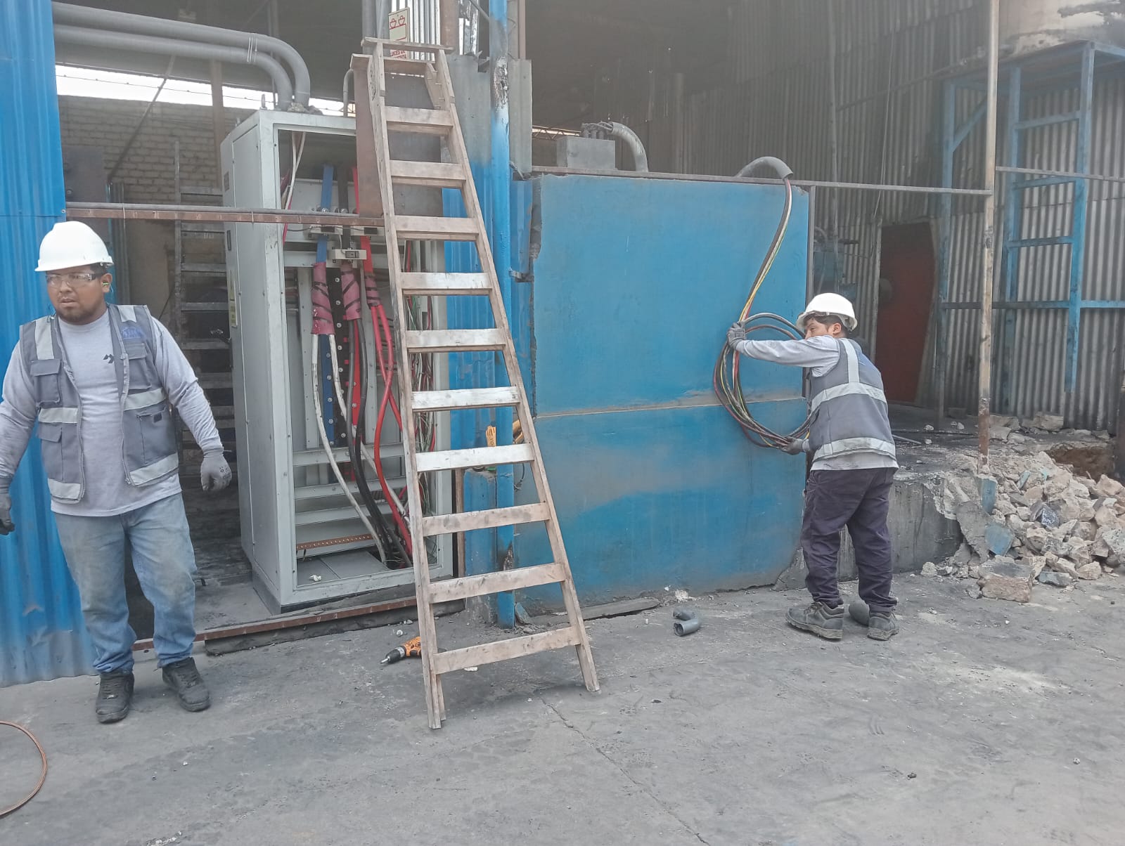 Entubado de conduit - Cliente NAROC SAC